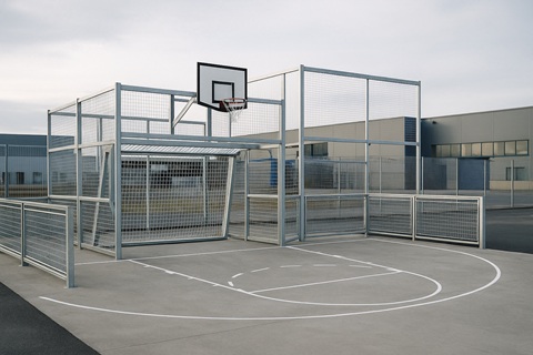 NCI et UNEXO investissent au capital de
la PME normande METALU PLAST