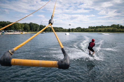 LABELLEMONTAGNE rachète le spécialiste
de téléski nautique EXOLOISIRS