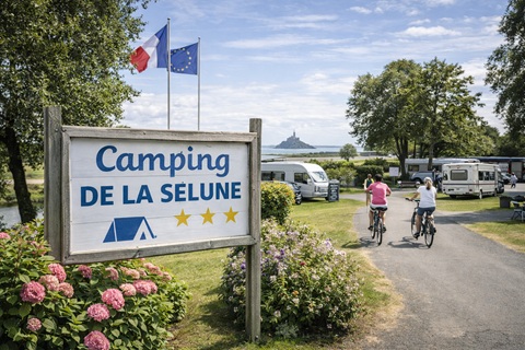EXAKT CONSEIL a accompagné la vente du
CAMPING DE LA SELUNE