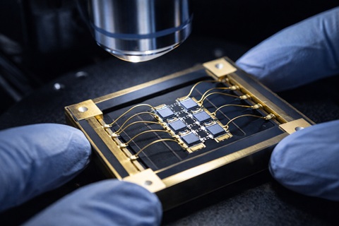 Le Suisse SEALSQ veut racheter QUOBLY