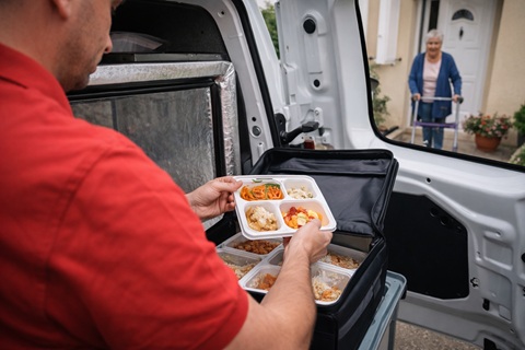 AZUR PROMO rejoint le groupe LES MENUS
SERVICES