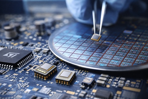 STMICRO finalise le rachat de l'activité
capteurs MEMS de NXP