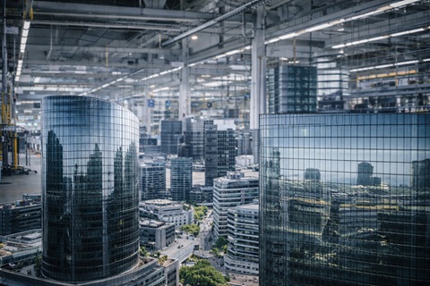 GENERALI met la main sur SWISS LIFE
NETWORK