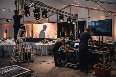 CONSERTO accompagne la cession d'INFINY
GROUPE à la holding CHACAP & CIE