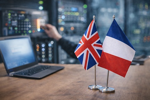 Le londonien ARIES GLOBAL met la main
sur le basque IS DECISIONS