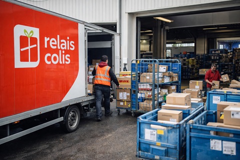 La société de livraison RELAIS COLIS est
placée en redressement judiciaire