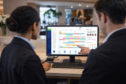 ETIP rachète SHINY SOLUTIONS et élargit
sa plateforme RH hôtelière