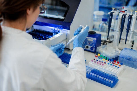 EUROBIO SCIENTIFIC signe un accord pour
reprendre la division transplantation de
CAREDX