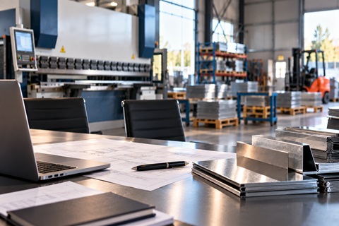 BATT ADVISORS conseille le groupe
HEREDIA METAL dans le cadre de
l’acquisition de VEQ ACIER